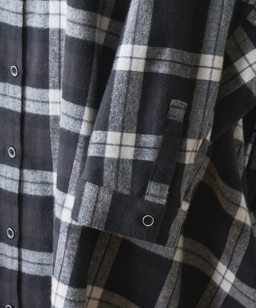 BEARDSLEY（ビアズリー）の「チェックシャツワンピース（シャツワンピース・レディース・ブラック/サンドベージュ・FREE）」の17枚目の写真