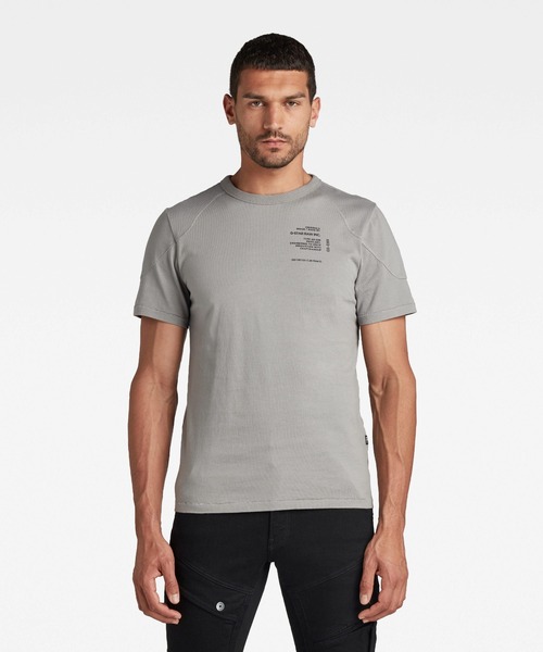 G-STAR（ジースター）の「SHOULDER PANEL R T-SHIRT（Tシャツ/カットソー・メンズ・グレー/ダークブラック・SMALL/MEDIUM/LARGE/X-SMALL/X-LARGE）」の2枚目の写真