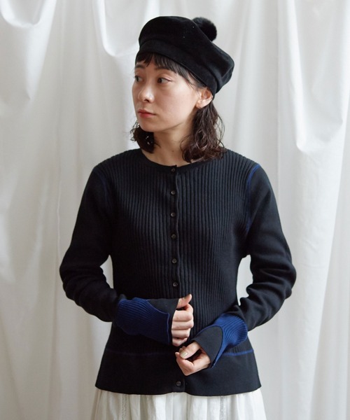 Lene(レネ)の「ギリシャコットン/バイカラークルーカーディガン(ニット/セーター・レディース・ブラック/アイボリー/ブルー・FREE)」の18枚目の写真