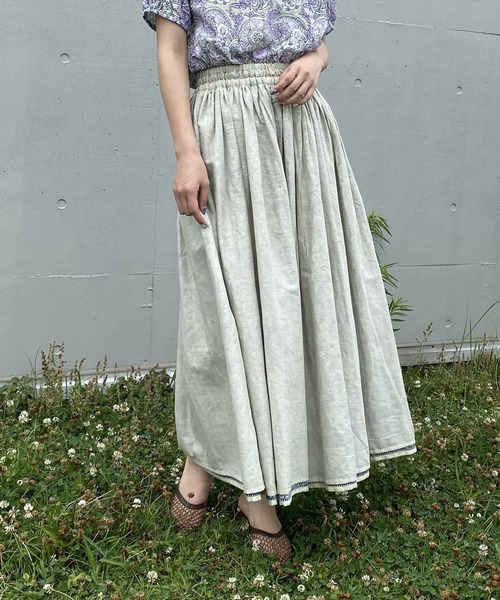 AS KNOW AS PINKY（アズノゥアズピンキー）の「リバーシブルなインドおでかけスカート（スカート・レディース・グリーン系/ネイビー系/ピンク系・FREE）」の4枚目の写真