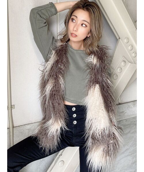 GYDA(ジェイダ)の「PROCESSINGショートスウェットTOPS(スウェット・レディース・カーキ/ピンク/アイボリー・FREE)」の22枚目の写真