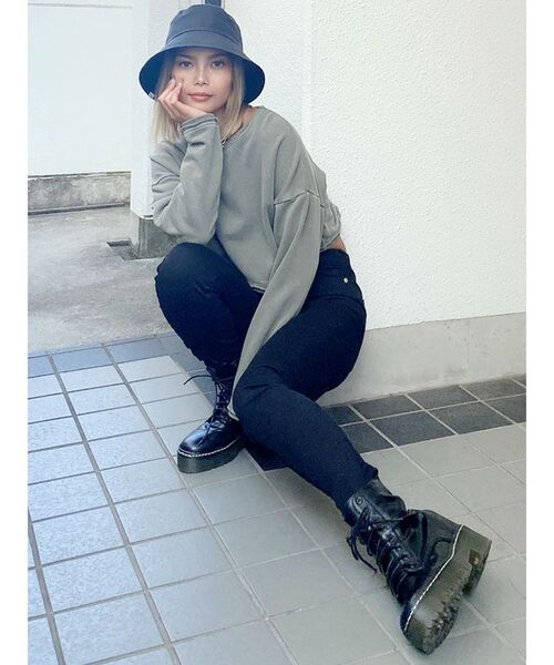 GYDA(ジェイダ)の「PROCESSINGショートスウェットTOPS(スウェット・レディース・カーキ/ピンク/アイボリー・FREE)」の12枚目の写真