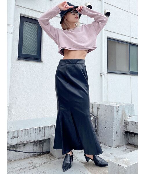 GYDA(ジェイダ)の「PROCESSINGショートスウェットTOPS(スウェット・レディース・カーキ/ピンク/アイボリー・FREE)」の11枚目の写真