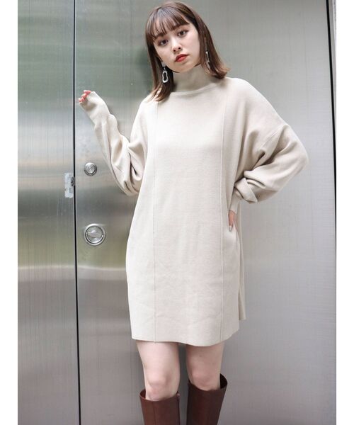 MURUA(ムルーア)の「サイドリブルーズニットワンピース(ワンピース・レディース・アイボリー/ブラック/ブルー/モカ・FREE)」の7枚目の写真