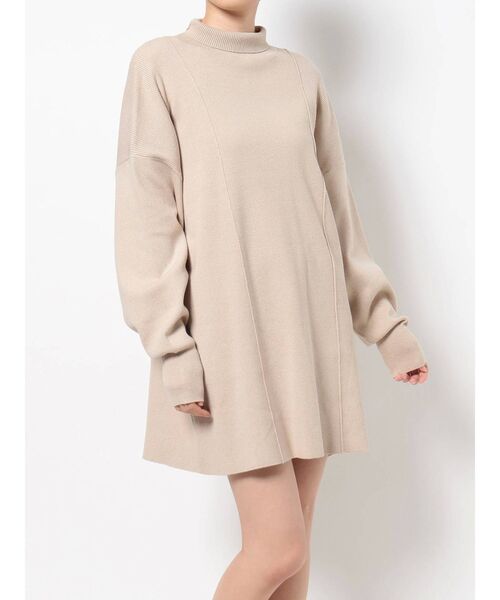 MURUA(ムルーア)の「サイドリブルーズニットワンピース(ワンピース・レディース・アイボリー/ブラック/ブルー/モカ・FREE)」の13枚目の写真