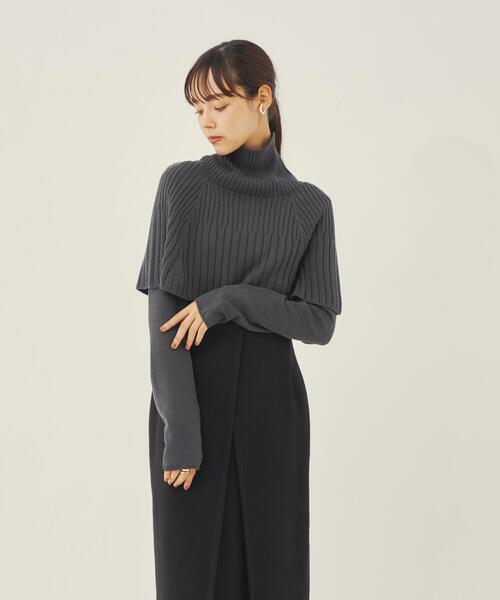 EMMEL REFINES（エメルリファインズ）の「＜EMMEL REFINES（エメル リファインズ）＞EM ケープ付き マルチウェイニット（ニット/セーター・レディース・ブラック/ダークグレー/ナチュラル・FREE）」の3枚目の写真