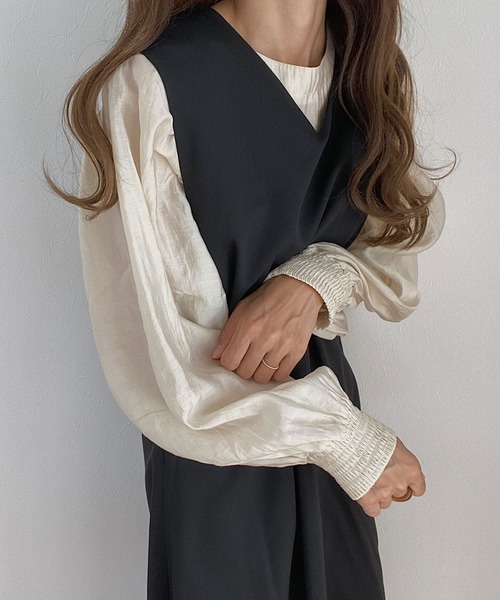 LAUIR（ラウアー）の「2wayロングジレ（ベスト・レディース・ブラック/ベージュ/キャメル・MEDIUM/LARGE）」の7枚目の写真