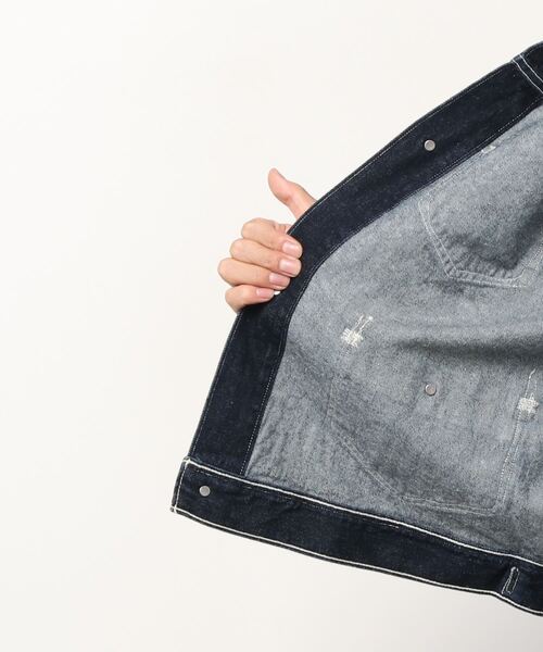 Levi's RED(リーバイスレッド)の「【Levi’s Red/リーバイス レッド】ルーズフィット デニムジャケット/ TRUCKER JACKET(デニムジャケット・メンズ・インディゴブルー・S/M/L)」の8枚目の写真