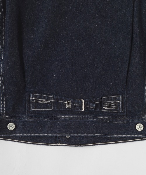Levi's RED(リーバイスレッド)の「【Levi’s Red/リーバイス レッド】ルーズフィット デニムジャケット/ TRUCKER JACKET(デニムジャケット・メンズ・インディゴブルー・S/M/L)」の6枚目の写真