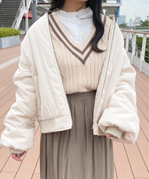 apres jour（アプレジュール）の「袖ボリュームブルゾン【ZOZOTOWN限定アイテム】（ブルゾン・レディース・ブラック/アイボリー・フリー/X-LARGE）」の6枚目の写真