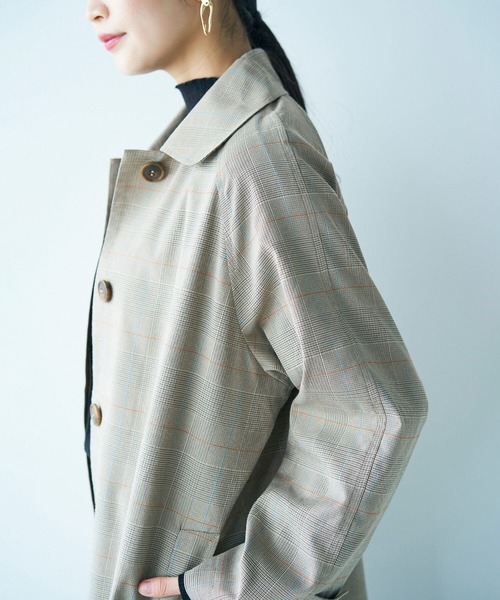 haco!（ハコ）の「カジュアルコーデも一気に大人っぽに変身させてくれる！魔法みたいにかっこいいチェックのステンカラーコート by que made me（ステンカラーコート・レディース・ブラウン系その他・SMALL/MEDIUM/LARGE/X-LARGE）」の14枚目の写真