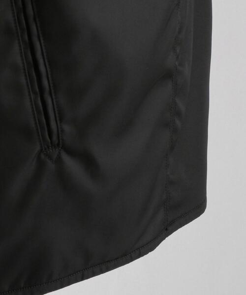 LOEFF（ロエフ）の「＜LOEFF（ロエフ）＞ナイロン リバーシブル ベスト MEN’S（ベスト・メンズ・ブラック・1/2）」の5枚目の写真