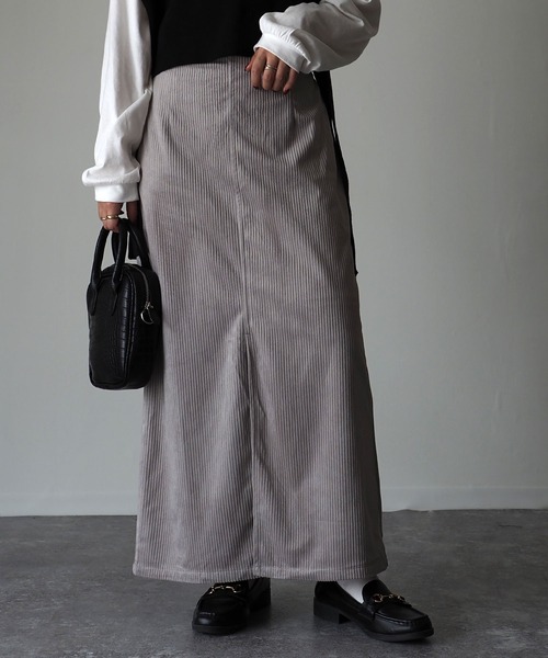 Riberry（リベリー）の「前スリットコーデュロイスカート（スカート・レディース・グレー/チャコールグレー/ブラウン/ワイン・MEDIUM）」の3枚目の写真