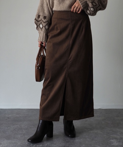 Riberry（リベリー）の「前スリットコーデュロイスカート（スカート・レディース・グレー/チャコールグレー/ブラウン/ワイン・MEDIUM）」の7枚目の写真
