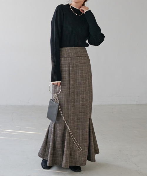 DISCOAT(ディスコート)の「モチモチリブ配色ハイネックプルオーバー(ニット/セーター・レディース・ブラック/グレー/グリーン/アイボリー/ホワイト系その他・MEDIUM/LARGE)」の13枚目の写真