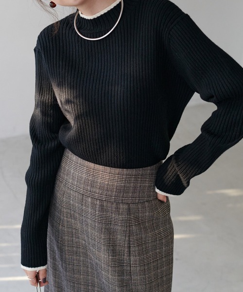 DISCOAT(ディスコート)の「モチモチリブ配色ハイネックプルオーバー(ニット/セーター・レディース・ブラック/グレー/グリーン/アイボリー/ホワイト系その他・MEDIUM/LARGE)」の14枚目の写真