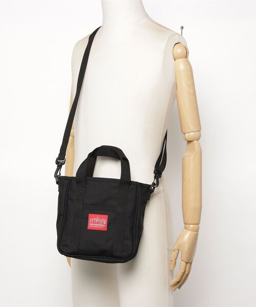 Manhattan Portage（マンハッタンポーテージ）の「Manhattan Portage/マンハッタンポーテージ ショルダートートバッグ Mini Gowanus Tote Bag MP7314（ショルダーバッグ・メンズ・ブラック・FREE）」の2枚目の写真