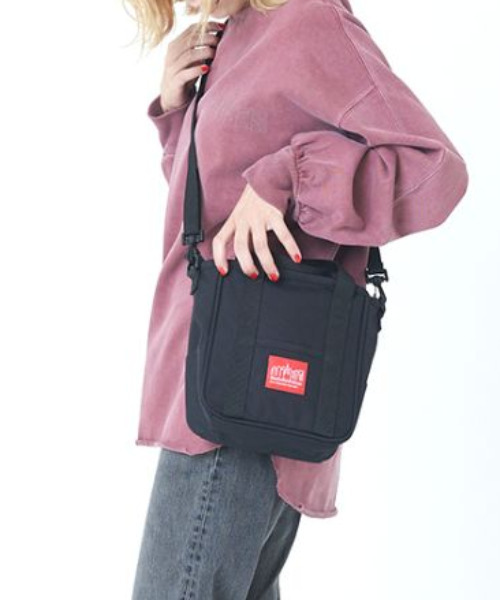 Manhattan Portage（マンハッタンポーテージ）の「Manhattan Portage/マンハッタンポーテージ ショルダートートバッグ Mini Gowanus Tote Bag MP7314（ショルダーバッグ・メンズ・ブラック・FREE）」の7枚目の写真