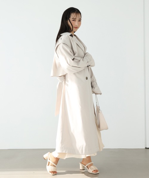 one after another NICE CLAUP（ワンアフターアナザーナイスクラップ）の「ジレにもショートトレンチにもなる マルチWAYトレンチコート（トレンチコート・レディース・ベージュ/アイボリー/モカ・MEDIUM/LARGE）」の16枚目の写真