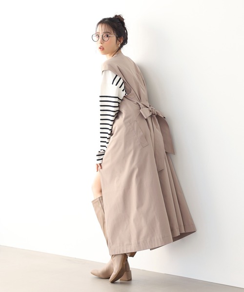one after another NICE CLAUP（ワンアフターアナザーナイスクラップ）の「ジレにもショートトレンチにもなる マルチWAYトレンチコート（トレンチコート・レディース・ベージュ/アイボリー/モカ・MEDIUM/LARGE）」の5枚目の写真