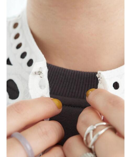 earth music&ecology(アースミュージックアンドエコロジー)の「付け襟スウェット(スウェット・レディース・チャコールグレー/アイボリー/ピンク・FREE)」の16枚目の写真