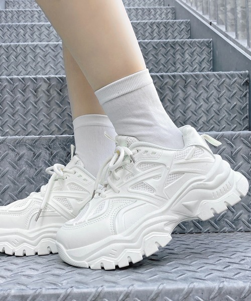 Figments（フィグメンツ）の「プラットフォームスニーカー（スニーカー・レディース・ブラック/オフホワイト・SMALL/MEDIUM）」の15枚目の写真