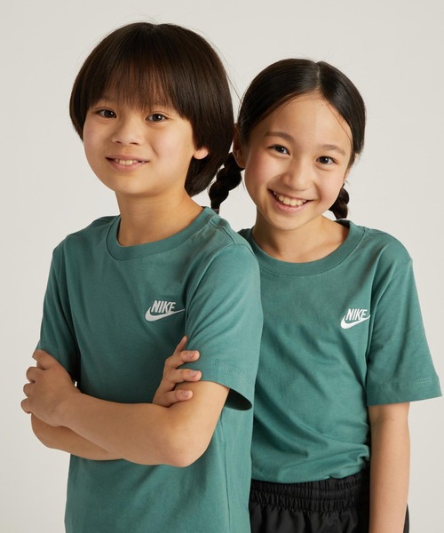 NIKE（ナイキ）の「ナイキ スポーツウェア ジュニア Tシャツ