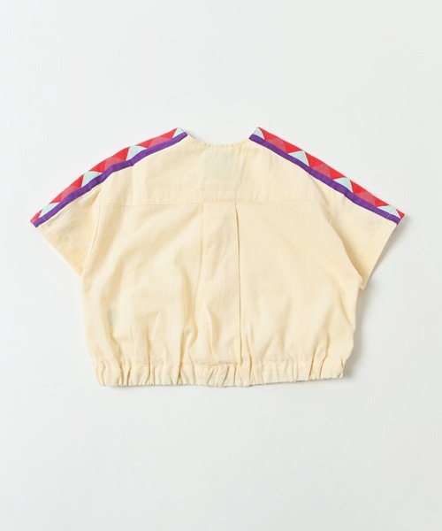 A BOND(アボンド)の「パッチワークライン半袖シャツジャケット(90~150cm)(その他アウター・キッズ・チャコール/オフホワイト・140/130/150/120/110/100)」の3枚目の写真