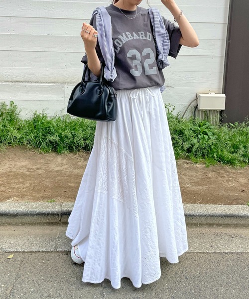 DISCOAT（ディスコート）の「【ユニセックス】ナンバリングロゴ半袖T《WEB限定》（Tシャツ/カットソー・レディース・チャコールグレー/ライトグレー/オフホワイト/ホワイト・FREE）」の14枚目の写真