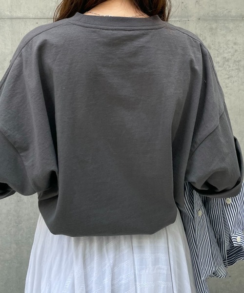 DISCOAT（ディスコート）の「【ユニセックス】ナンバリングロゴ半袖T《WEB限定》（Tシャツ/カットソー・レディース・チャコールグレー/ライトグレー/オフホワイト/ホワイト・FREE）」の17枚目の写真