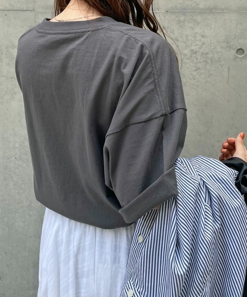 DISCOAT（ディスコート）の「【ユニセックス】ナンバリングロゴ半袖T《WEB限定》（Tシャツ/カットソー・レディース・チャコールグレー/ライトグレー/オフホワイト/ホワイト・FREE）」の18枚目の写真