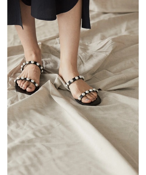AMERICAN HOLIC（アメリカンホリック）の「フラットステッチパールサンダル（サンダル・レディース・ブラック・S/M/L）」の4枚目の写真