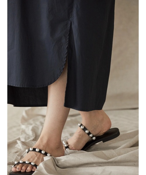 AMERICAN HOLIC（アメリカンホリック）の「フラットステッチパールサンダル（サンダル・レディース・ブラック・S/M/L）」の2枚目の写真