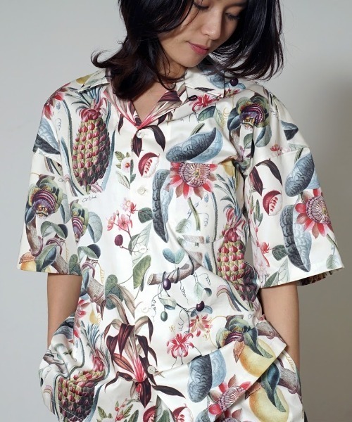 OVER THE TWELVE(オーバーザトゥウェルブ)の「OVER THE TWELVE/オーバーザトゥエルブ/OTT22-01 綿ストレッチ布帛インクジェット"OLD PLANTS"プリントシャツ(シャツ/ブラウス・メンズ・カーキ/アイボリー・X-LARGE/LARGE/MEDIUM)」の13枚目の写真