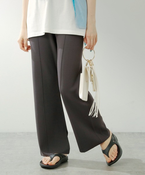 COLLAGE GALLARDAGALANTE（コラージュガリャルダガランテ）の「スリットニットパンツ/セットアップ可（その他パンツ・レディース・チャコールグレー/ベージュ・FREE）」の3枚目の写真