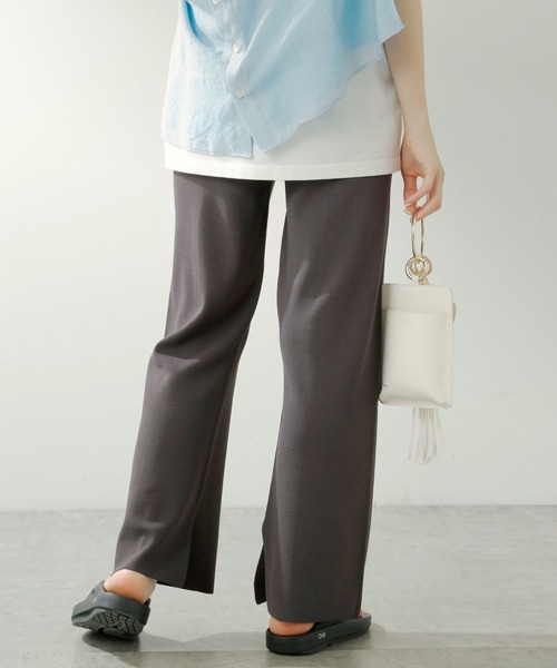 COLLAGE GALLARDAGALANTE（コラージュガリャルダガランテ）の「スリットニットパンツ/セットアップ可（その他パンツ・レディース・チャコールグレー/ベージュ・FREE）」の5枚目の写真