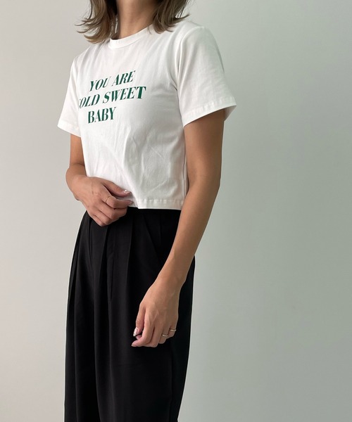LE MORE(リモア)の「チビレタリングTEE(Tシャツ/カットソー・レディース・ホワイト/ベージュ/グレー・FREE)」の13枚目の写真