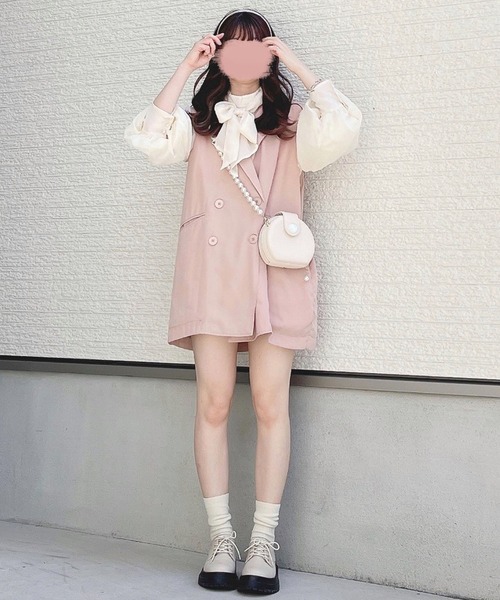 toucher du brise(トゥシェドブリーズ)の「【yuririnコラボ】フレンチスリーブテーラード ベスト(ベスト・レディース・ブラック/ピンク/ベージュ・S/M)」の7枚目の写真