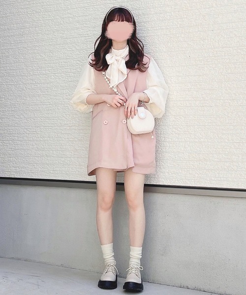 toucher du brise(トゥシェドブリーズ)の「【yuririnコラボ】フレンチスリーブテーラード ベスト(ベスト・レディース・ブラック/ピンク/ベージュ・S/M)」の13枚目の写真