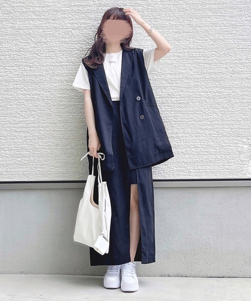 toucher du brise(トゥシェドブリーズ)の「【yuririnコラボ】フレンチスリーブテーラード ベスト(ベスト・レディース・ブラック/ピンク/ベージュ・S/M)」の4枚目の写真