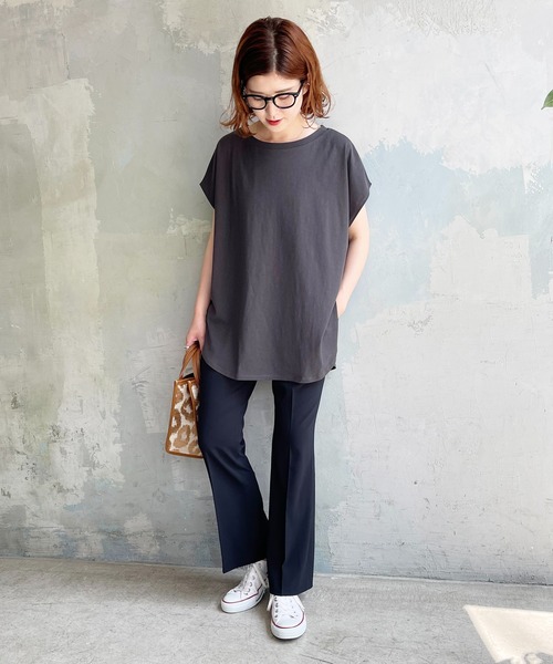 Spick & Span(スピックアンドスパン)の「ドライストレッチバックスリットパンツ(その他パンツ・レディース・ブラック/ブラウン・38/36)」の8枚目の写真