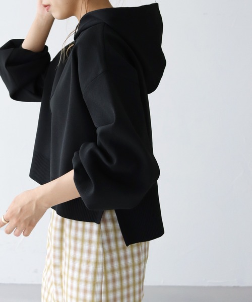 HER CLOSET（ハークローゼット）の「【shemoshelly】【WEB限定】ダンボールニットフーディーパーカー（パーカー・レディース・チャコールグレー/ライトグレー/ライトブルー/ブラック/ダークブラウン/グリーン/グレイッシュベージュ/テラコッタ・M）」の13枚目の写真
