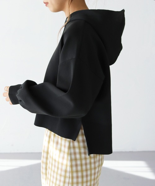 HER CLOSET（ハークローゼット）の「【shemoshelly】【WEB限定】ダンボールニットフーディーパーカー（パーカー・レディース・チャコールグレー/ライトグレー/ライトブルー/ブラック/ダークブラウン/グリーン/グレイッシュベージュ/テラコッタ・M）」の10枚目の写真