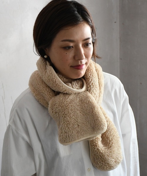 Johnbull（ジョンブル）の「フリースマフラー（マフラー・メンズ・チャコールグレー/ブラック/ピンク/ナチュラル・FREE）」の4枚目の写真