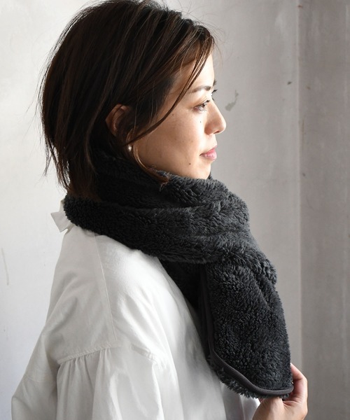 Johnbull（ジョンブル）の「フリースマフラー（マフラー・メンズ・チャコールグレー/ブラック/ピンク/ナチュラル・FREE）」の14枚目の写真