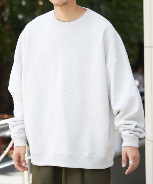FREAK'S STORE（フリークスストア）の「WEB限定 12oz ヘビーウェイト ビッグシルエット クルーネックスウェット/リンガースウェット（スウェット・メンズ・ブラック/ブラック系その他/アッシュグレー/グレー系その他/ナチュラル/グレイッシュベージュ/ダークグリーン/ネイビー/グレイッシュブルー/イエロー・SMALL/MEDIUM/LARGE/X-LARGE）」の11枚目の写真