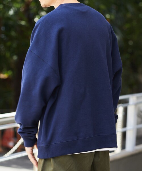 FREAK'S STORE（フリークスストア）の「WEB限定 12oz ヘビーウェイト ビッグシルエット クルーネックスウェット/リンガースウェット（スウェット・メンズ・ブラック/ブラック系その他/アッシュグレー/グレー系その他/ナチュラル/グレイッシュベージュ/ダークグリーン/ネイビー/グレイッシュブルー/イエロー・SMALL/MEDIUM/LARGE/X-LARGE）」の15枚目の写真