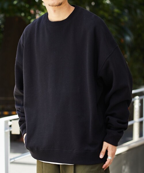 FREAK'S STORE（フリークスストア）の「WEB限定 12oz ヘビーウェイト ビッグシルエット クルーネックスウェット/リンガースウェット（スウェット・メンズ・ブラック/ブラック系その他/アッシュグレー/グレー系その他/ナチュラル/グレイッシュベージュ/ダークグリーン/ネイビー/グレイッシュブルー/イエロー・SMALL/MEDIUM/LARGE/X-LARGE）」の17枚目の写真