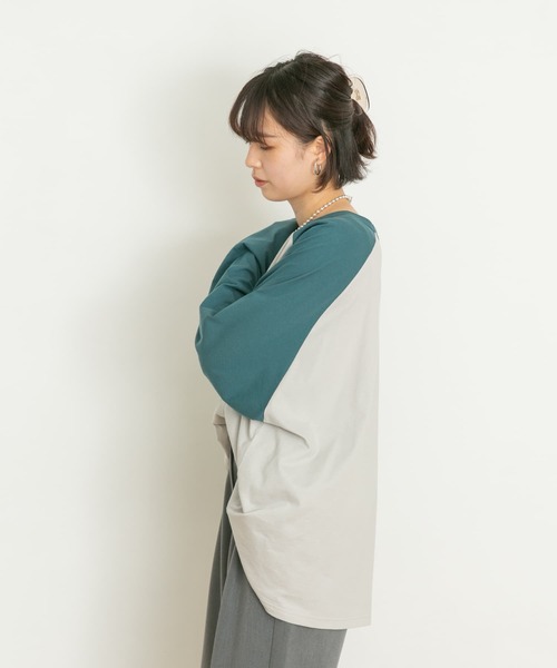 UR Lab.(アーバンリサーチラボ)の「ラグランビッグTシャツ(Tシャツ/カットソー・レディース・ブラック系その他/グリーン系その他/ブルー系その他/レッド系その他・FREE)」の11枚目の写真