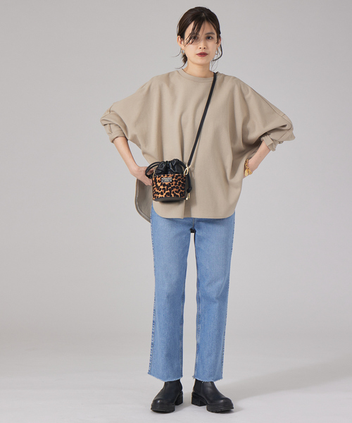 Rouge vif Anna（ルージュヴィフアンナ）の「ダンボールフォルムプルオーバー（スウェット・レディース・ホワイト/チャコールグレー/ベージュ・フリー）」の11枚目の写真